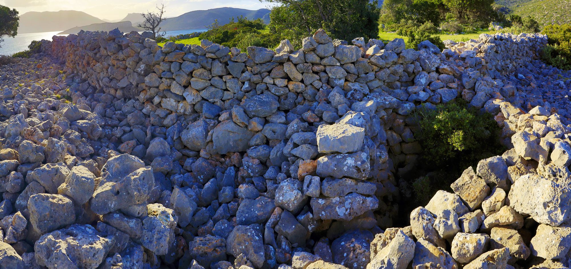Monemvasia-Vatika topoguide: The fortification in Klissizes