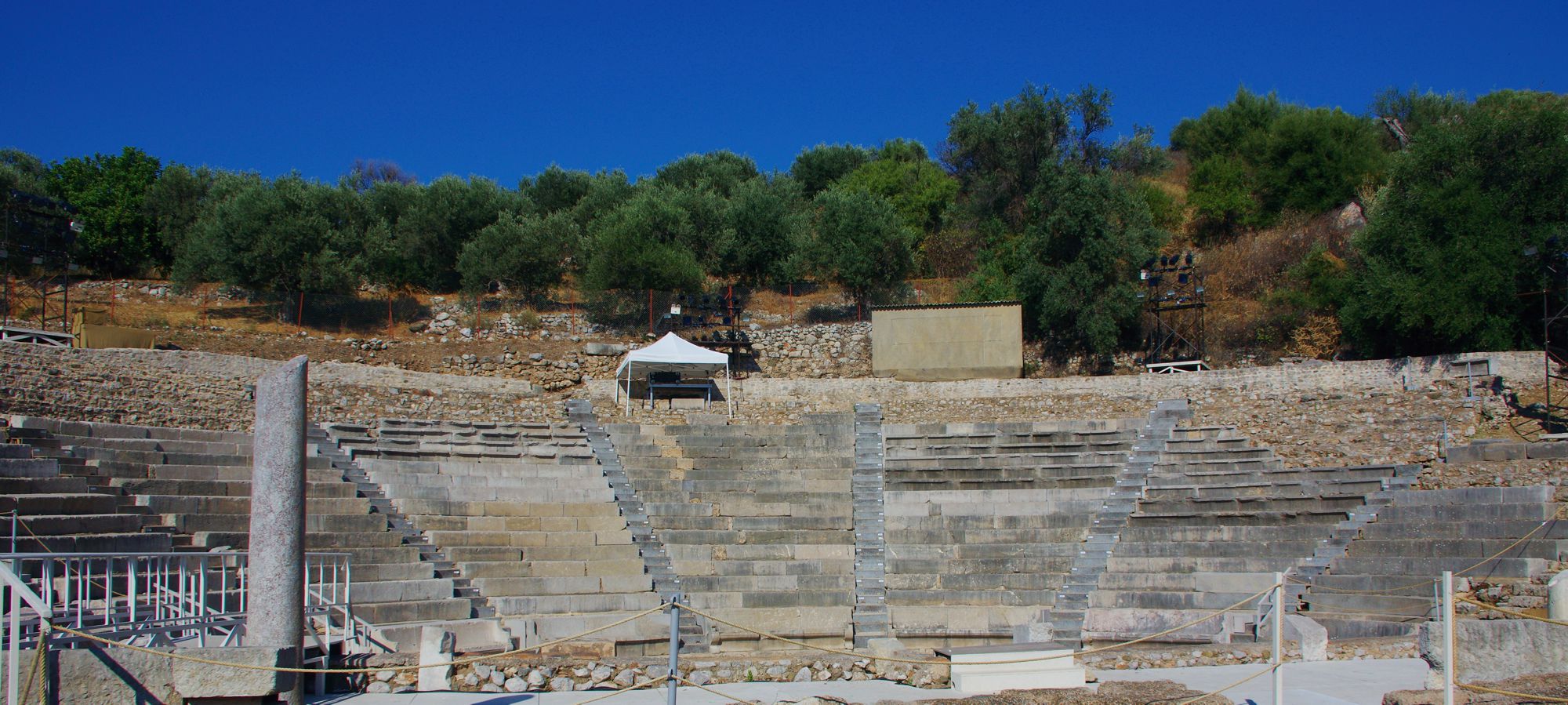 Επίδαυρος: Το Μικρό θέατρο αρχαίας Επιδαύρου