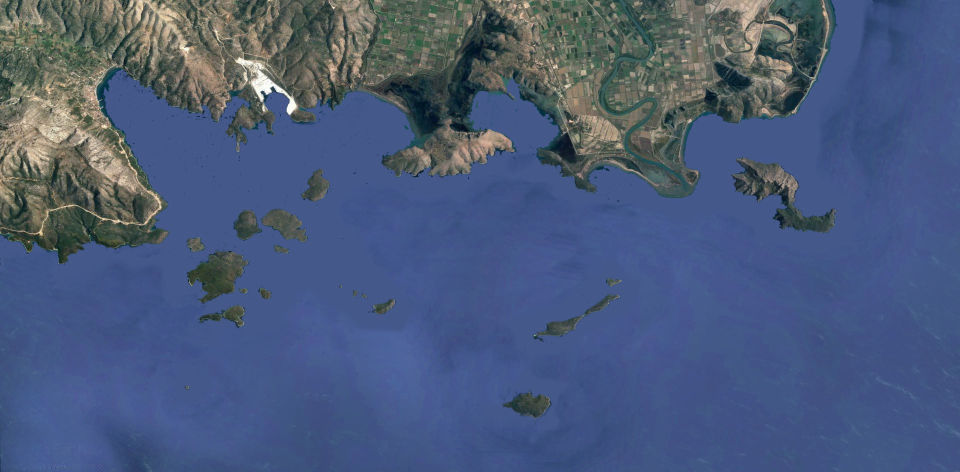 Εθνικό Πάρκο Λιμνοθαλασσών Μεσολογγίου-Αιτωλικού: Το σύμπλεγμα των Εχιναδών Εθνικό Πάρκο Λιμνοθαλασσών Μεσολογγίου-Αιτωλικού: Το σύμπλεγμα των Εχιναδών
